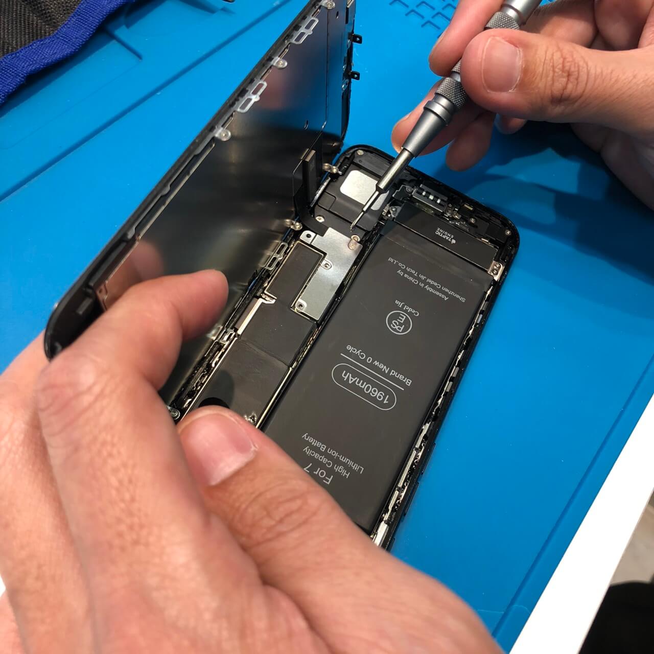 iPhone7バッテリー交換修理
