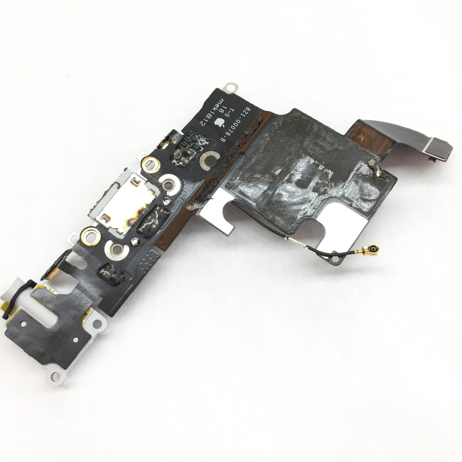 iPhone6S ライトニング修理
