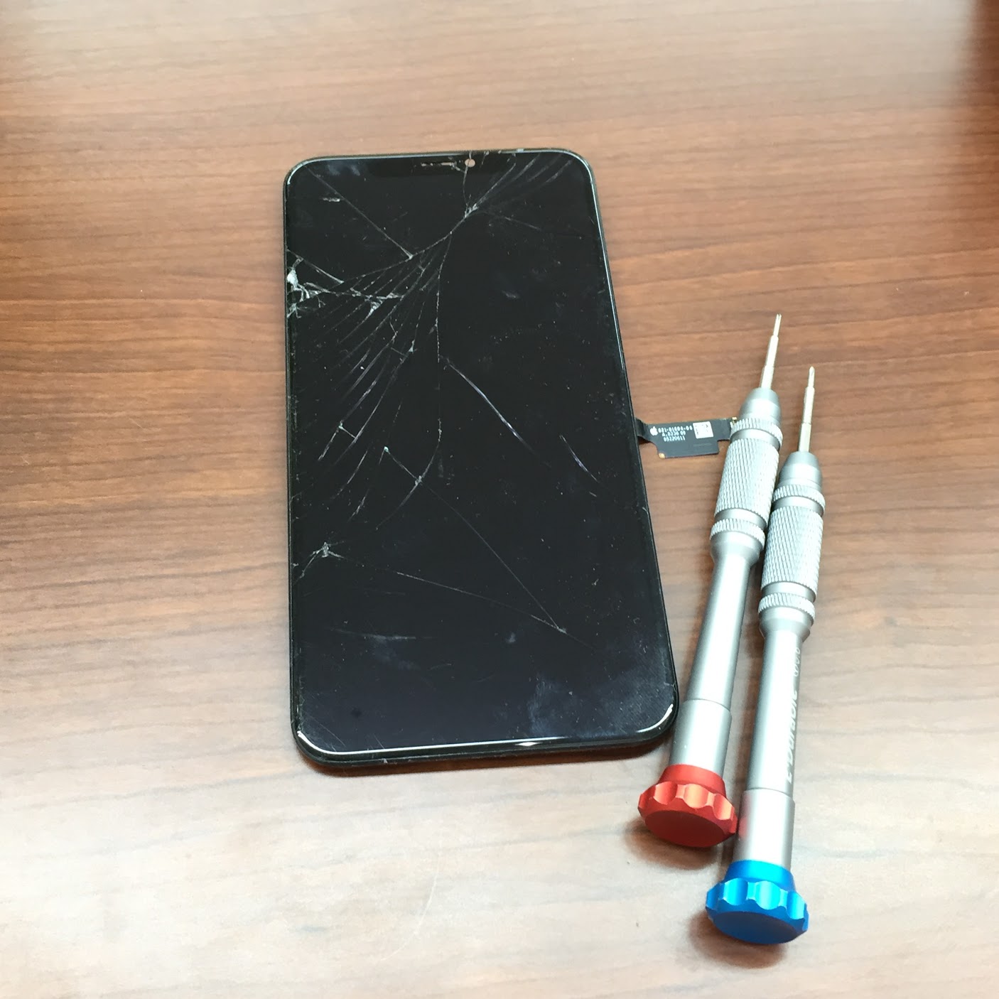 iPhone11 フロントパネル交換