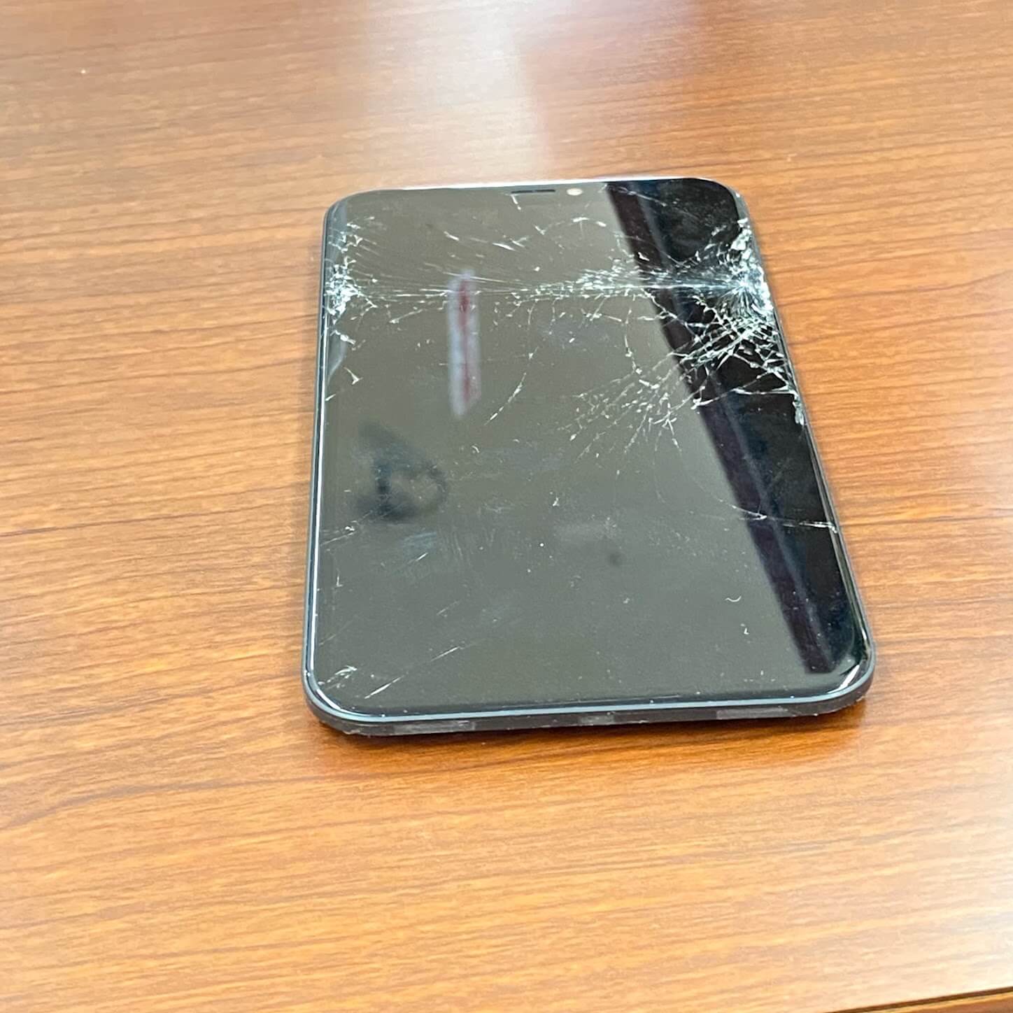iPhoneX フロントパネル交換