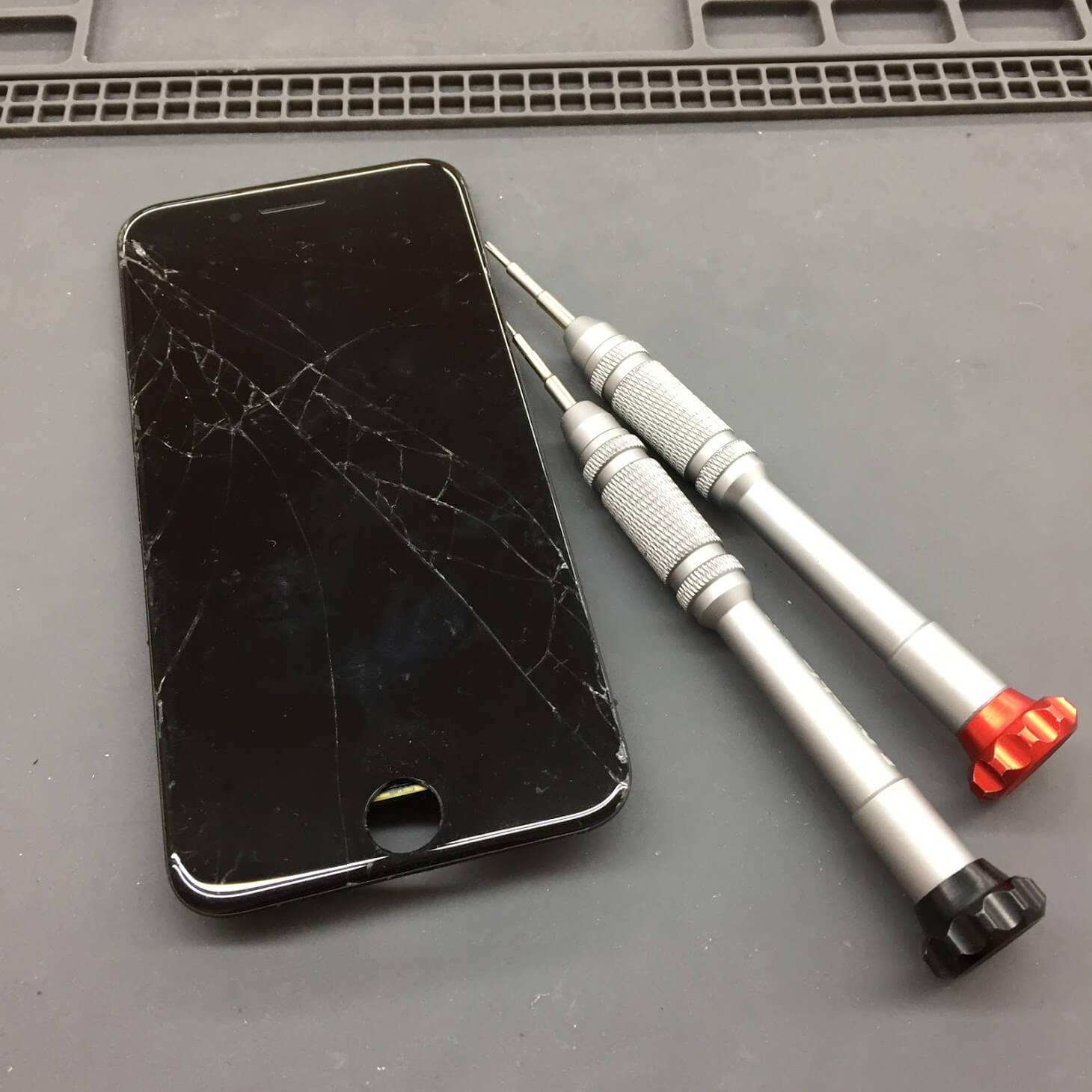 iPhone7 パネル交換