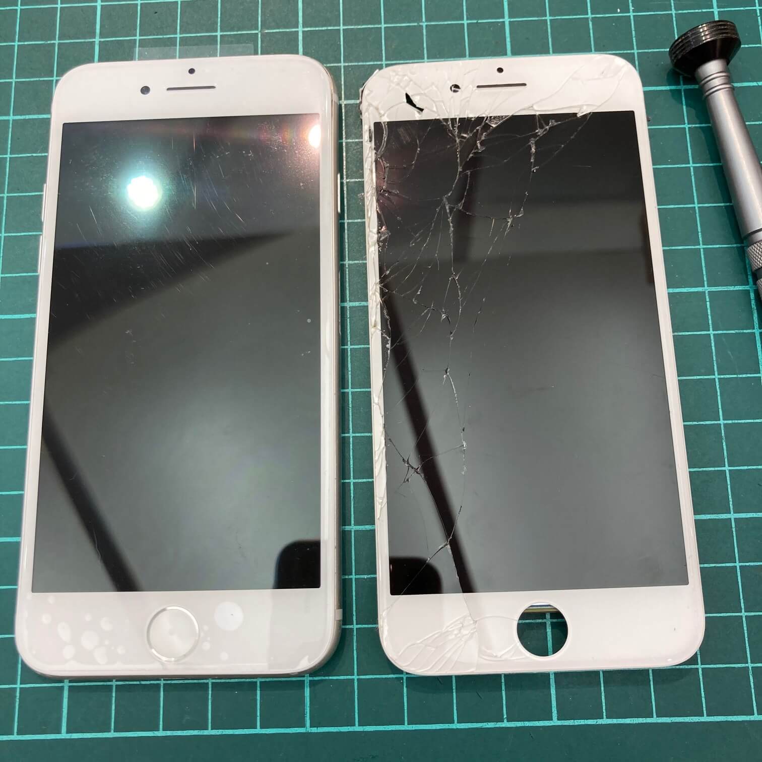 iPhone8 パネル交換
