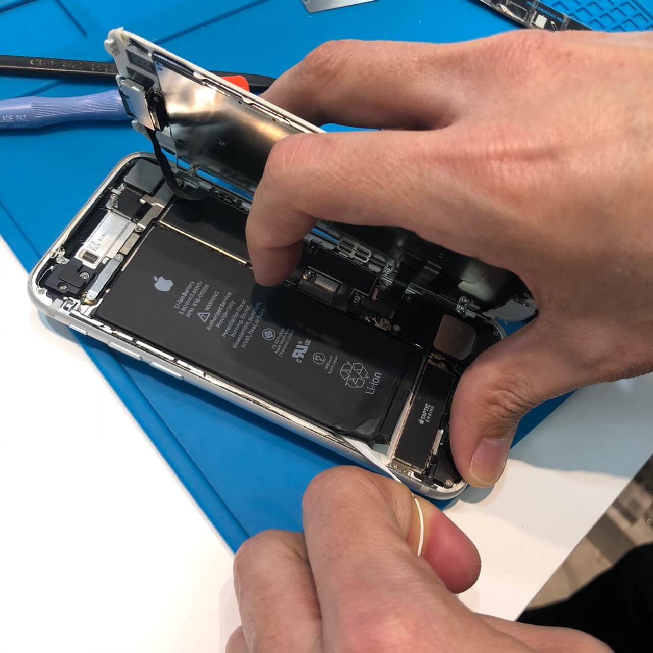 iPhone7バッテリー交換修理