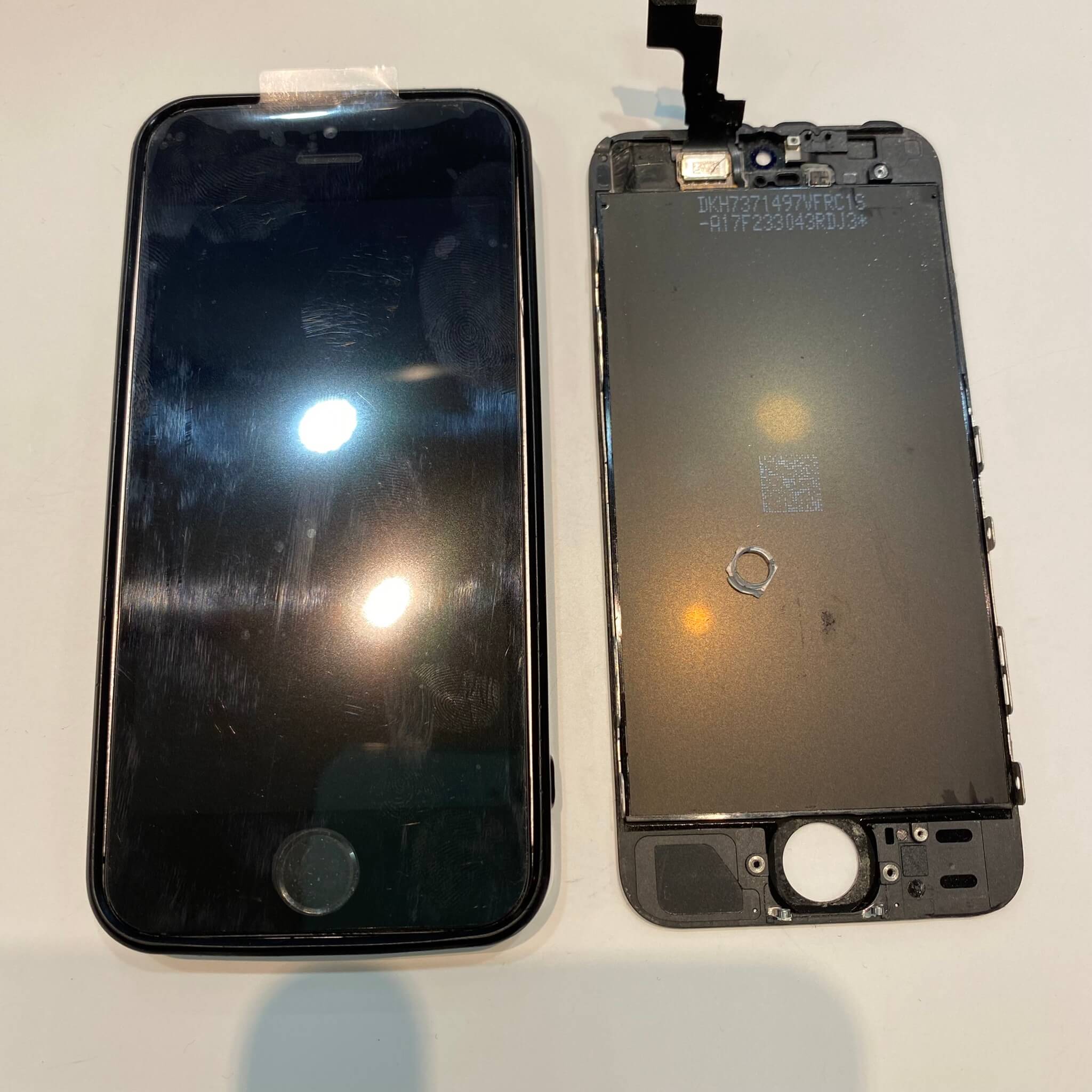 iPhone5SE 液晶画面交換