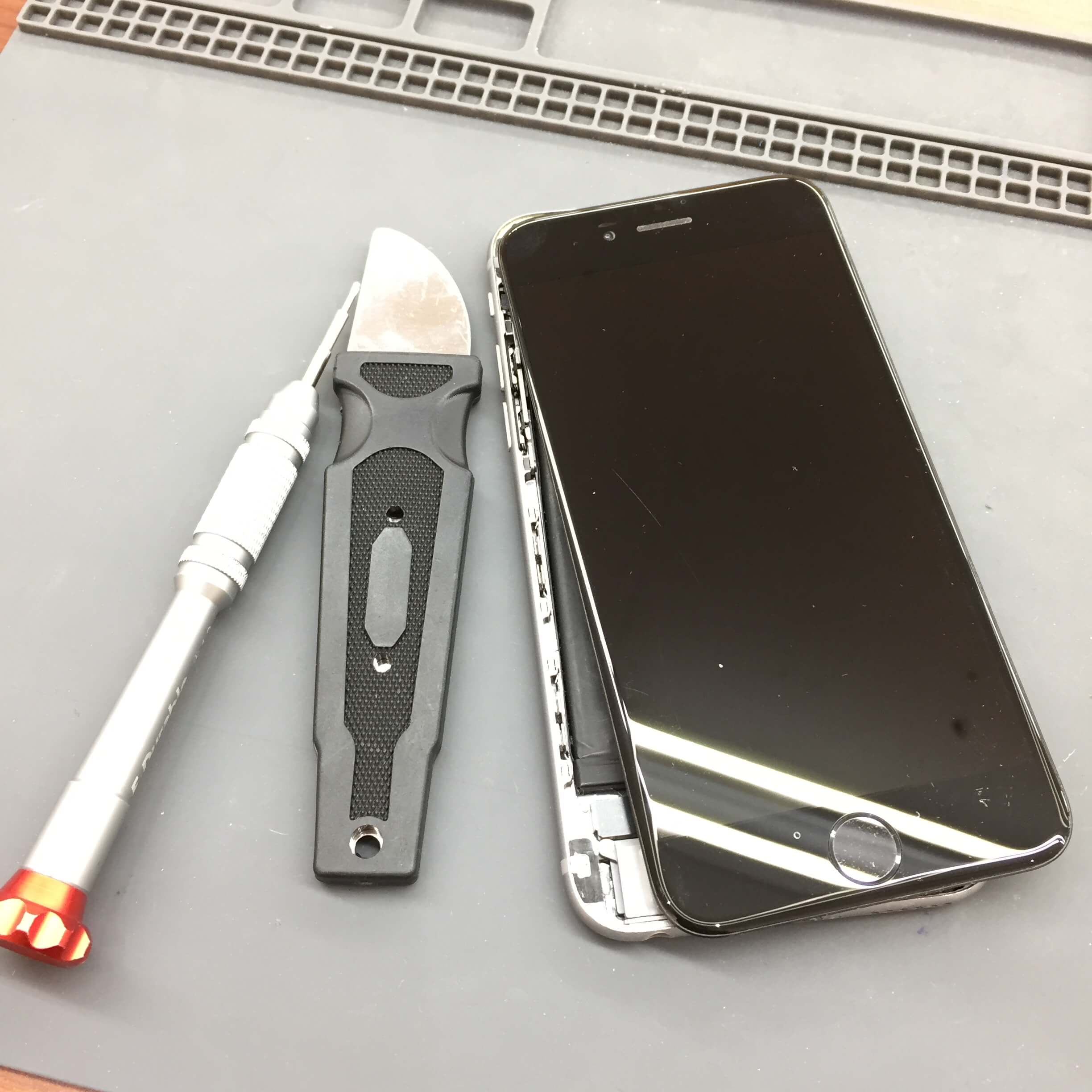 iPhone6 液晶交換