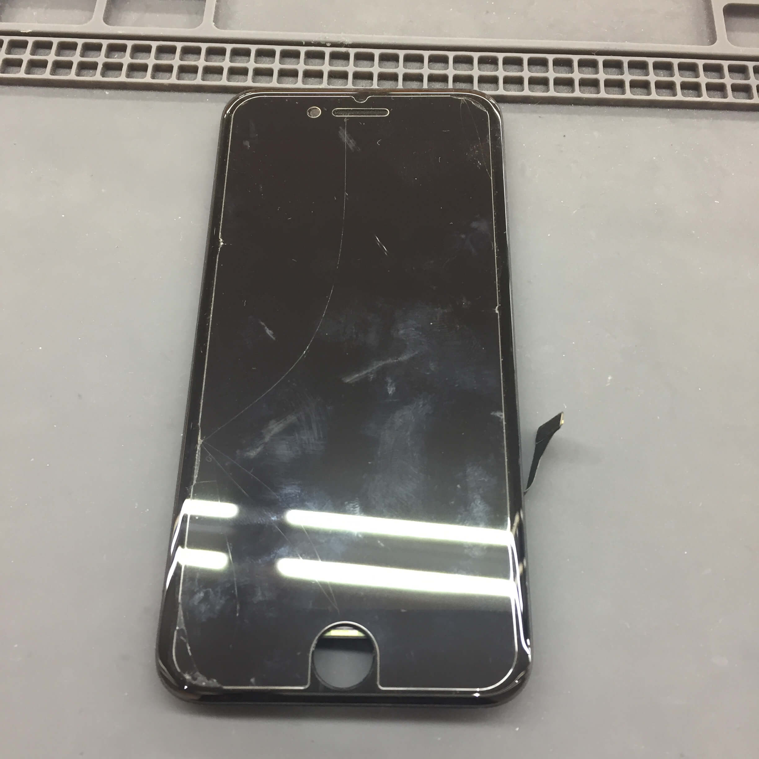 iPhone6 フロントパネル交換