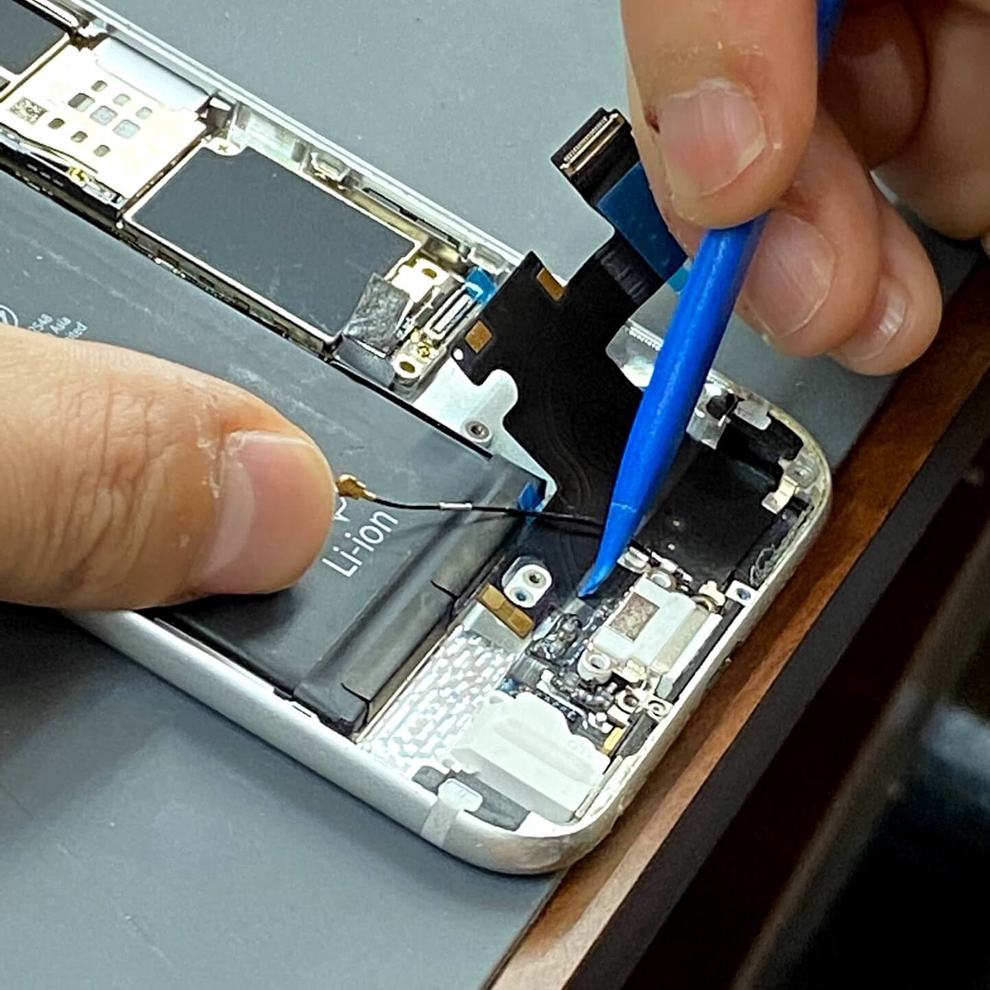 iPhone6 ライトニング交換