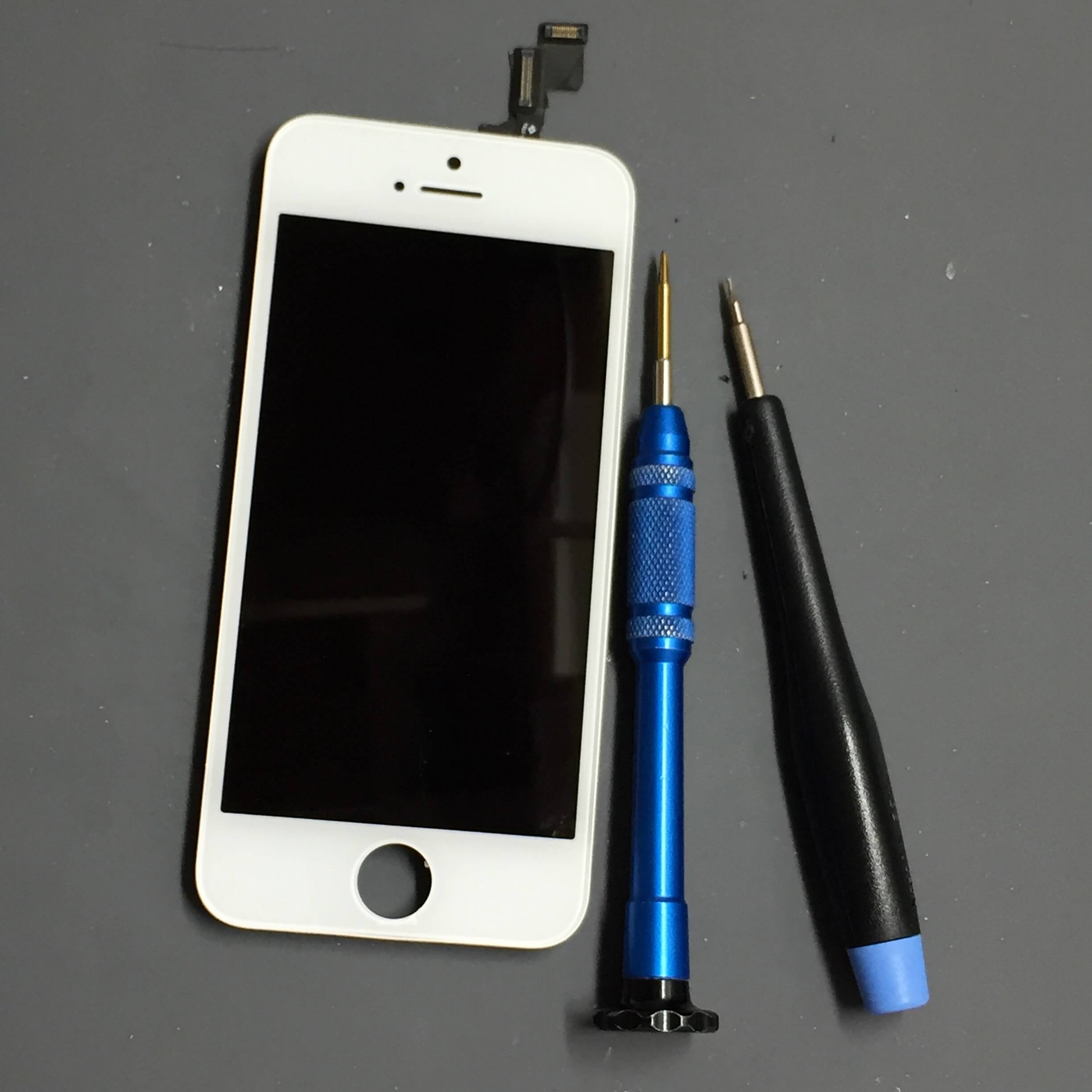 iPhone5S 液晶交換