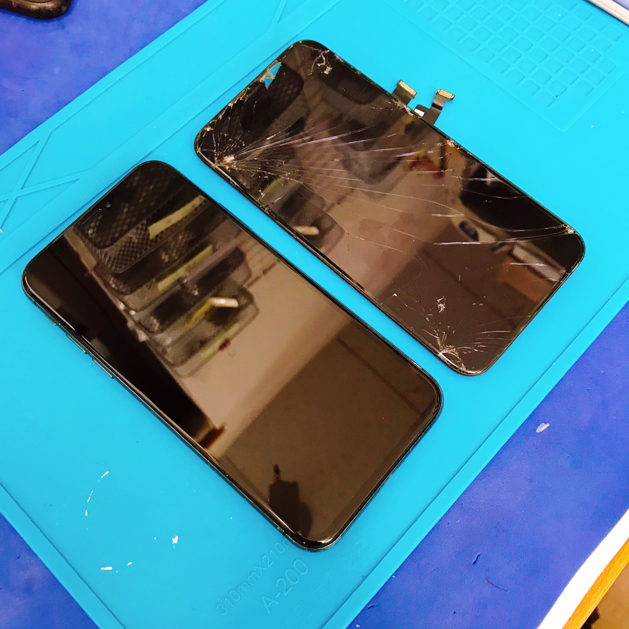 iPhone X 液晶交換