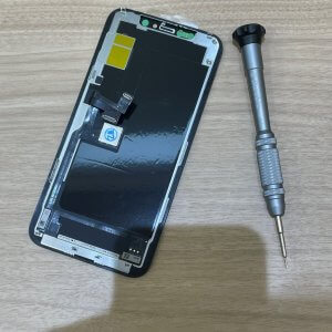 iPhone11PRO 液晶交換