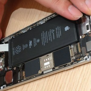 iPhone6S　バッテリー交換