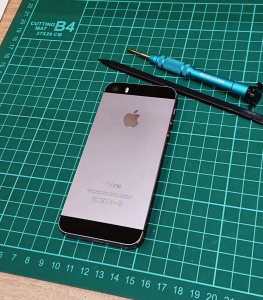 iPhone5Sバッテリー交換