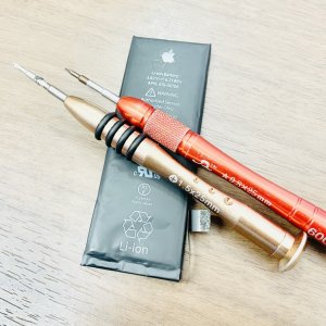 iPhone5SE バッテリー交換