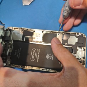 iPhone6バッテリー交換修理