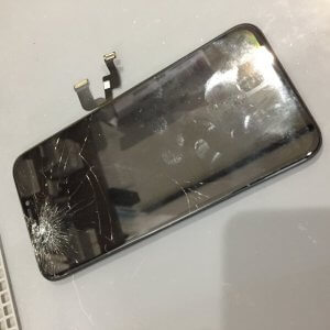 iPhoneXR ガラスパネル交換