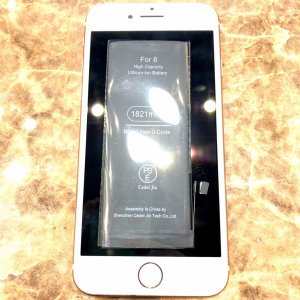 iPhone8 バッテリー交換修理