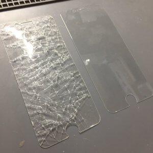 iPhone7  強化ガラス永久保証