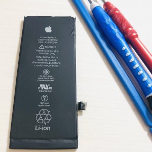 iPhone8 バッテリー交換