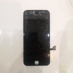 iPhone SE2 パネル修理