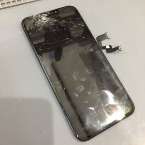 iPhoneX　ガラスパネル交換
