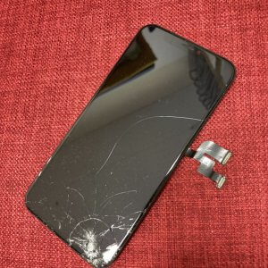 iPhoneXS ガラスパネル 交換修理