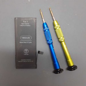 iPhone７のバッテリー交換