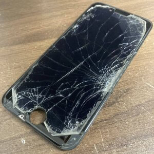 iPhone6S 画面割れ ガラスパネル フロントパネル 交換 修理