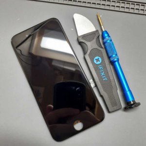 iPhone8 フロントパネル交換