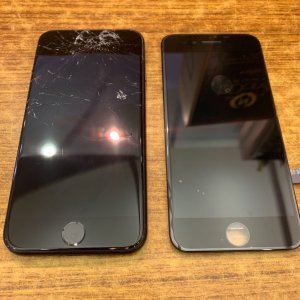 iPhone SE2 パネル交換