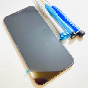 iPhone11 フロントパネル交換