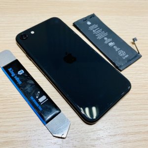 iPhoneSE第二世代　バッテリー交換