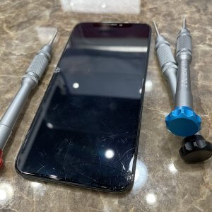iPhoneXS 液晶交換