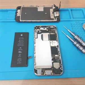 iPhone6S バッテリー交換