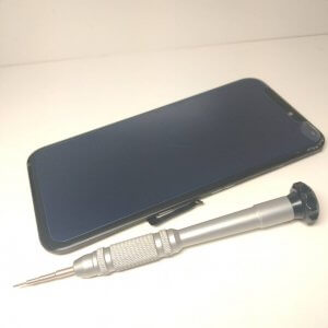 iPhone11パネル交換修理