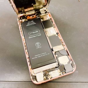 iPhone6s バッテリー交換