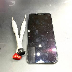 iPhoneXS 液晶交換