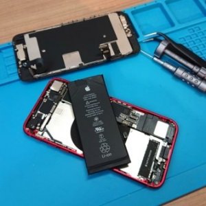 iPhone8 バッテリー交換