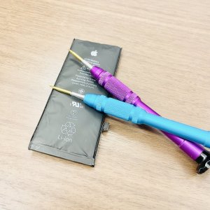 iPhone8 バッテリー交換