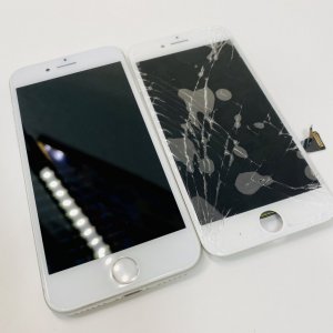 iPhone7 ガラスパネル交換
