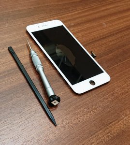 iPhone7 plus パネル交換