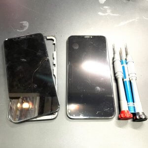 iPhone X 液晶交換