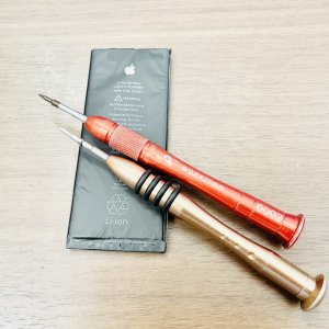 iPhone8 バッテリー交換
