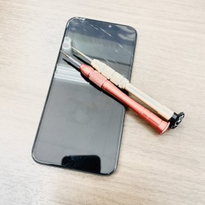 iPhone11 液晶交換