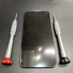 iPhone XS 液晶交換