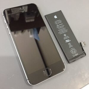 iPhoneSE バッテリー交換