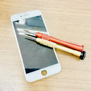 iPhone8 液晶交換