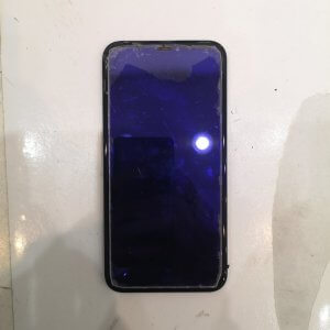 iPhone XR パネル修理