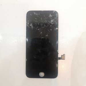 iPhone SE2 パネル修理