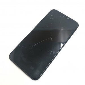 iPhone11 フロントパネル交換