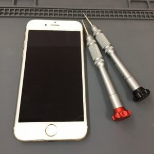 iPhone8 液晶交換